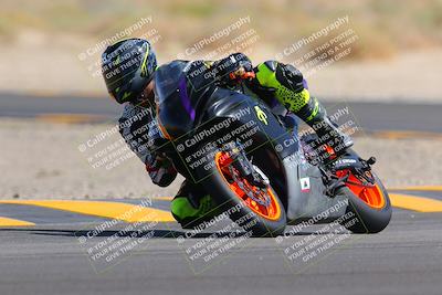 media/Oct-08-2022-SoCal Trackdays (Sat) [[1fc3beec89]]/Turn 16 (125pm)/